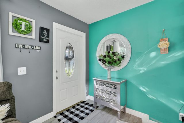 5865 SE Rosemont Avenue, Stuart, FL 34997