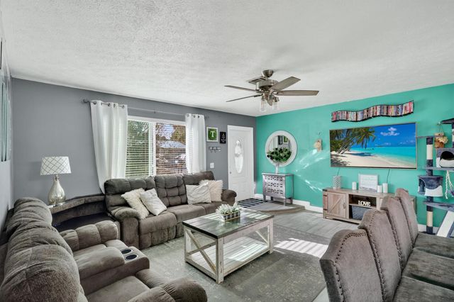 5865 SE Rosemont Avenue, Stuart, FL 34997