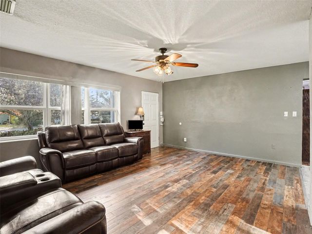 3214 DAWLEY AVENUE, Orlando, FL 32806