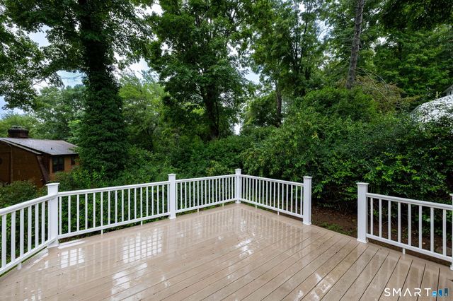 6 Keighley Pond Road, East Hampton, CT 06456