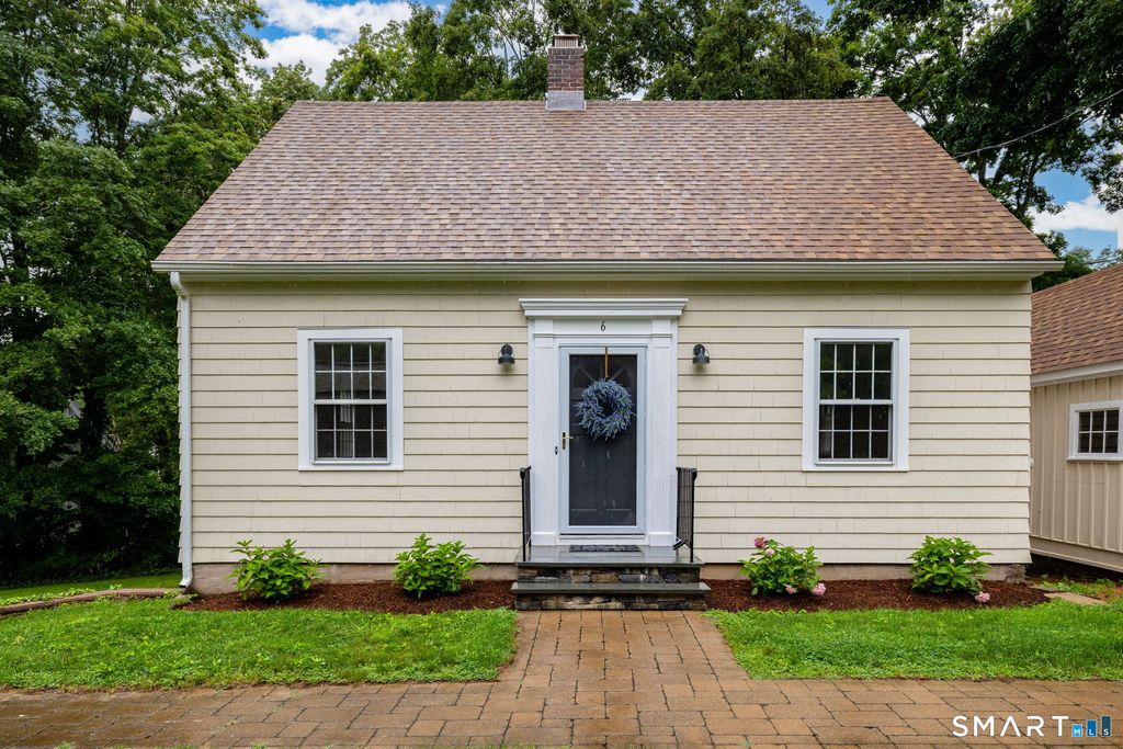 6 Keighley Pond Road, East Hampton, CT 06456