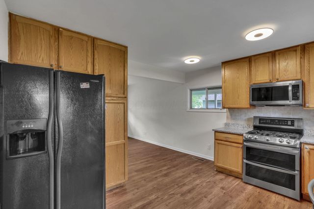 4139 Virginia Circle E, Columbus, OH 43213