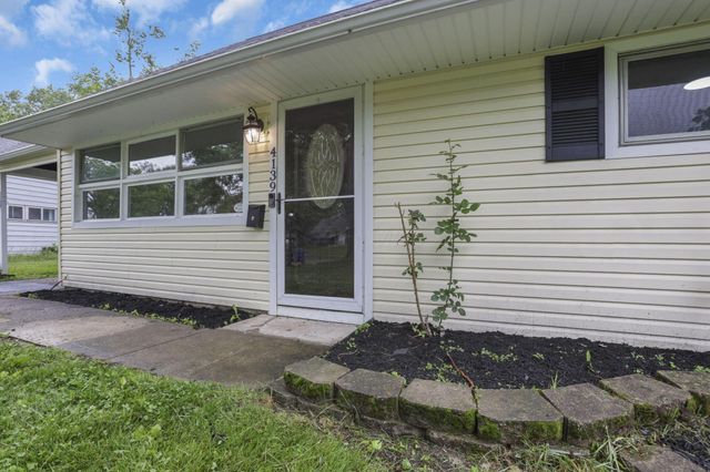 4139 Virginia Circle E, Columbus, OH 43213