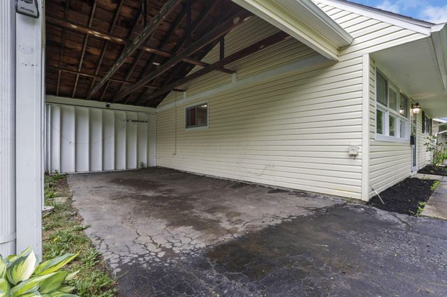 4139 Virginia Circle E, Columbus, OH 43213