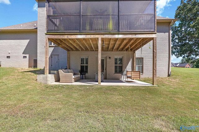 503 Meadowview Drive NE, Hartselle, AL 35640