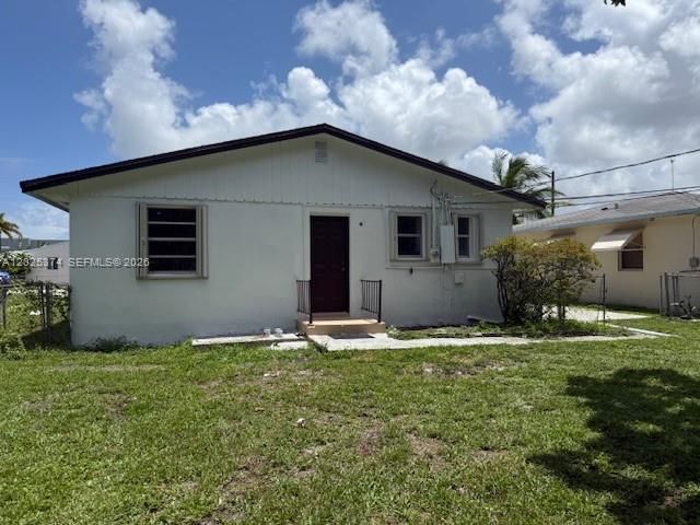 2711 Dewey St, Hollywood, FL 33020