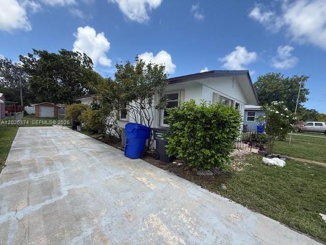 2711 Dewey St, Hollywood, FL 33020