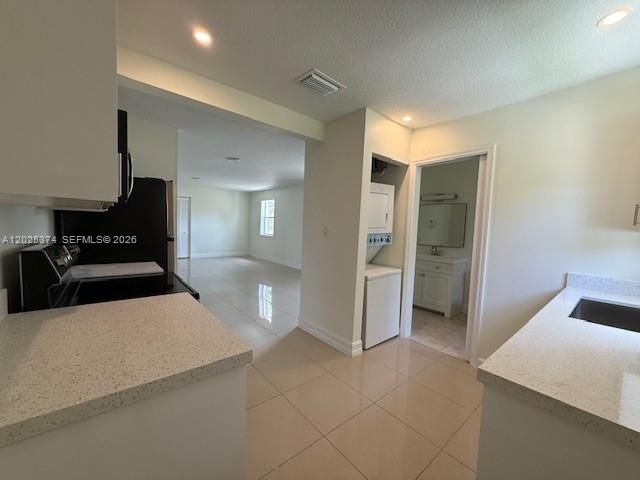 2711 Dewey St, Hollywood, FL 33020