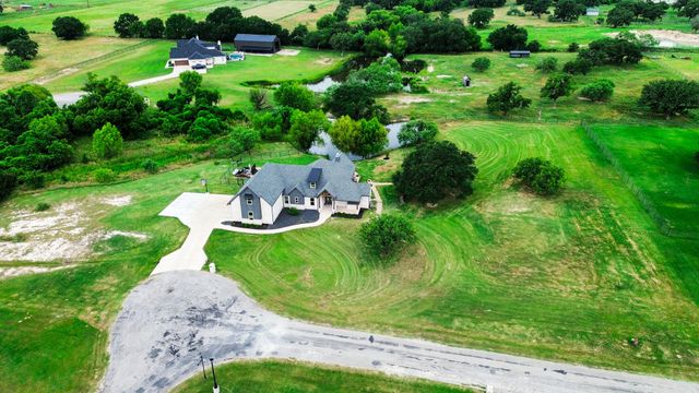 401 Spring Valley Road, Weatherford, TX 76087