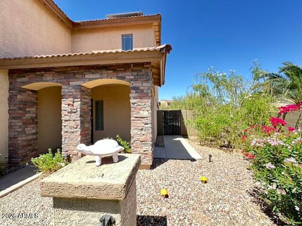 23822 W Adams Street, Buckeye, AZ 85396 — photo 2