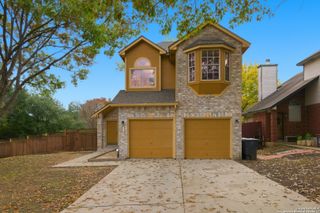 5886 Spring Sq, San Antonio, TX 78247