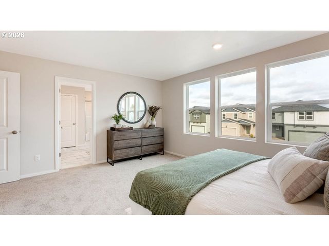 9492 Se 162nd Ave, Happy Valley, OR 97086
