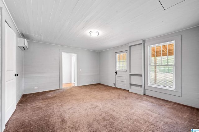 2670 OLD SYLACAUGA HIGHWAY, Sylacauga, AL 35150
