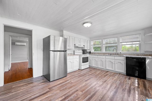 2670 OLD SYLACAUGA HIGHWAY, Sylacauga, AL 35150