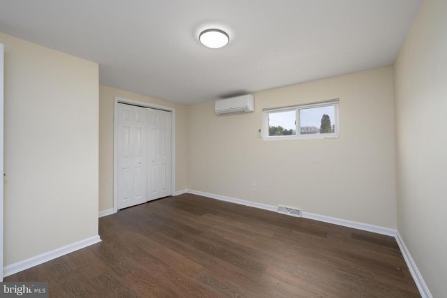 244 POMONA AVE, Glassboro, NJ 08028