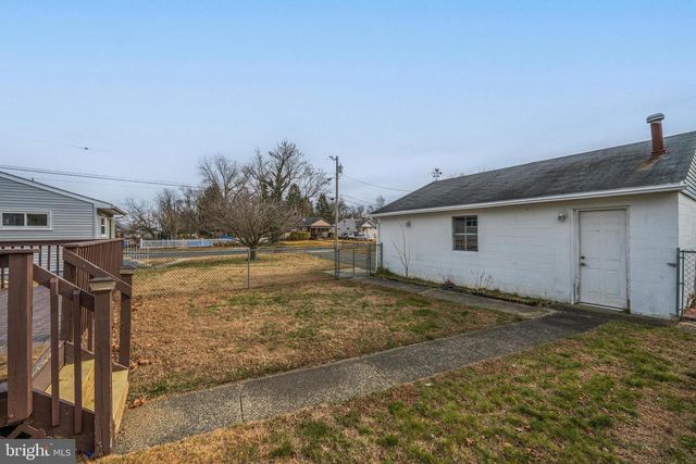 244 POMONA AVE, Glassboro, NJ 08028