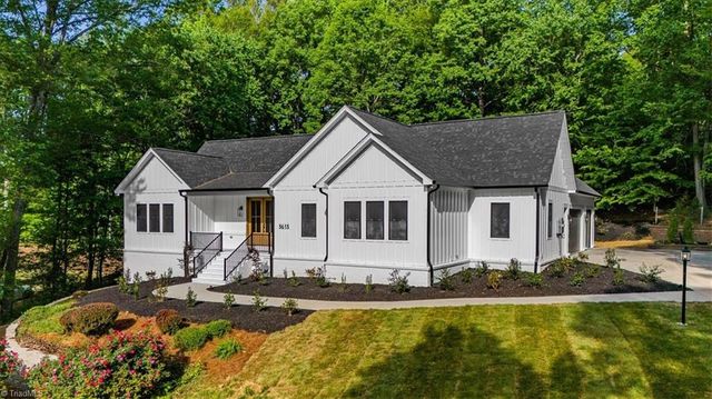 3613 Summit Lakes Drive, Browns Summit, NC 27214