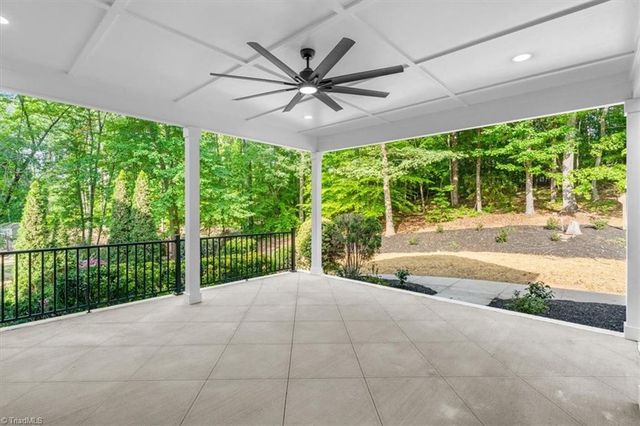 3613 Summit Lakes Drive, Browns Summit, NC 27214
