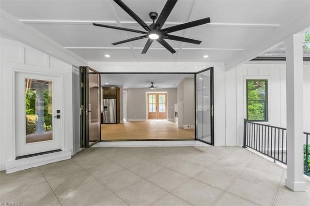 3613 Summit Lakes Drive, Browns Summit, NC 27214