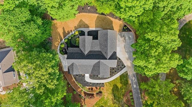 3613 Summit Lakes Drive, Browns Summit, NC 27214