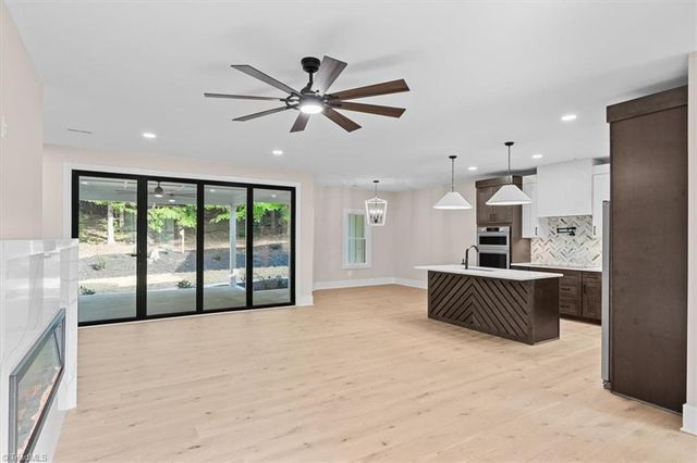 3613 Summit Lakes Drive, Browns Summit, NC 27214