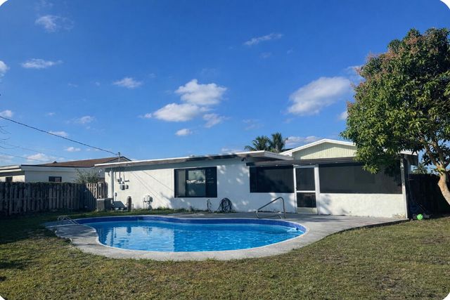 4170 Sussex Avenue, Lake Worth, FL 33461