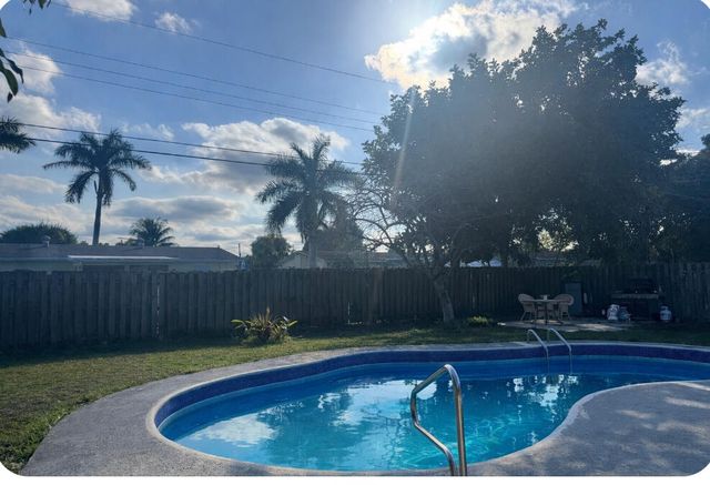 4170 Sussex Avenue, Lake Worth, FL 33461