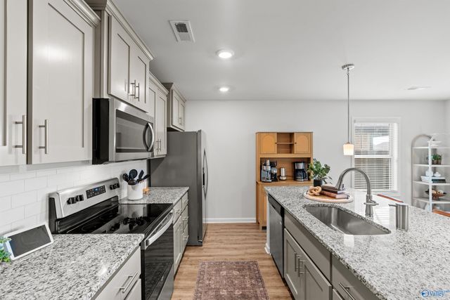 139 Varina Drive, Owens Cross Roads, AL 35763