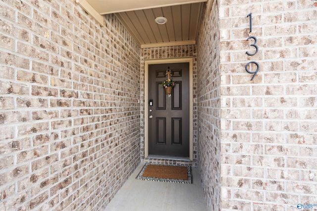 139 Varina Drive, Owens Cross Roads, AL 35763