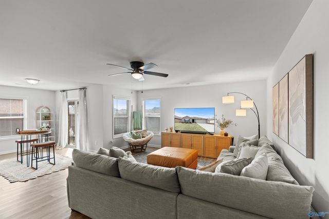 139 Varina Drive, Owens Cross Roads, AL 35763