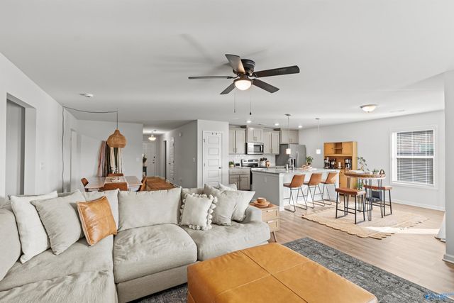 139 Varina Drive, Owens Cross Roads, AL 35763