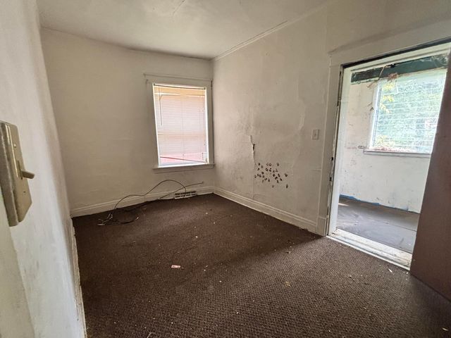 10-12 Waltham Street, Hammond, IN 46320