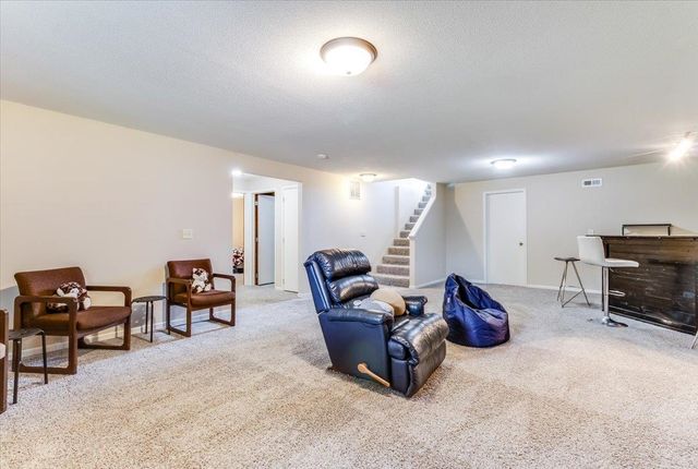 216 W Poplar St, Goddard, KS 67052