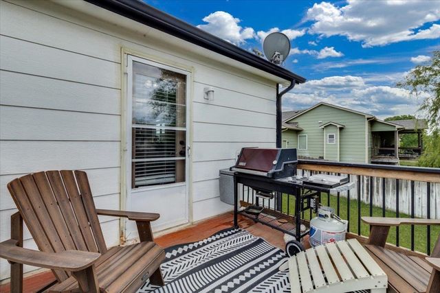 216 W Poplar St, Goddard, KS 67052