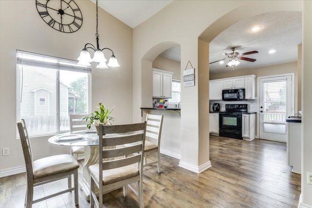 216 W Poplar St, Goddard, KS 67052