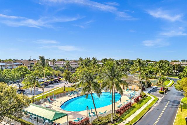 9560 WELDON Circle J110, Tamarac, FL 33321