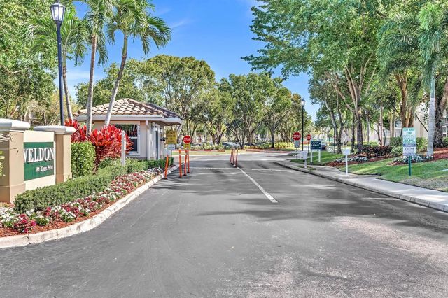 9560 WELDON Circle J110, Tamarac, FL 33321