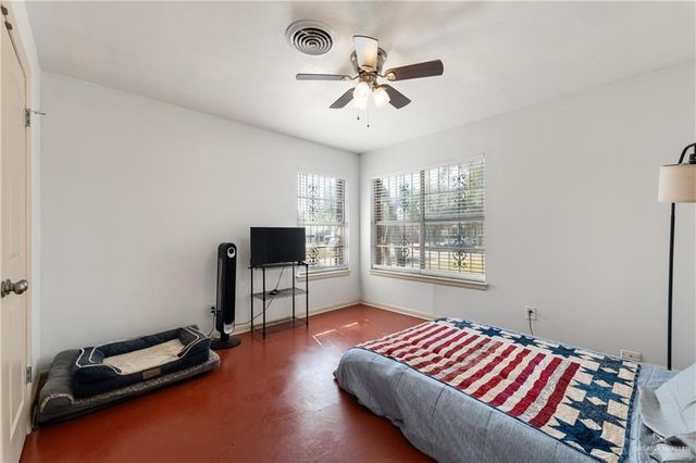 1417 E Bowie Avenue, Harlingen, TX 78550