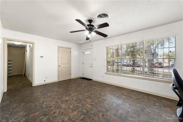 1417 E Bowie Avenue, Harlingen, TX 78550