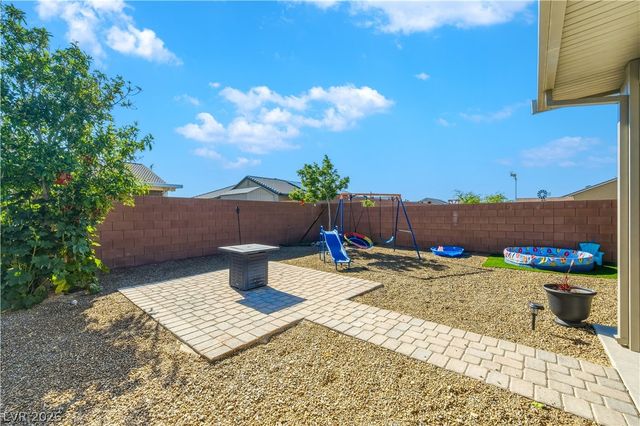 91 Weeping Willow Court, Pahrump, NV 89048
