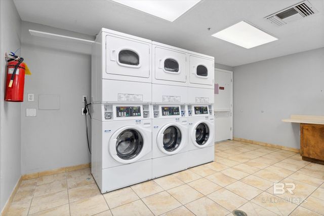 201 E Beach Boulevard 307, Gulf Shores, AL 36542