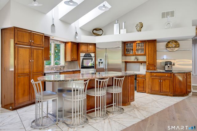 91 Park Avenue, Shelton, CT 06484