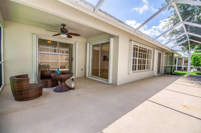 252 Moccasin Trail W, Jupiter, FL 33458