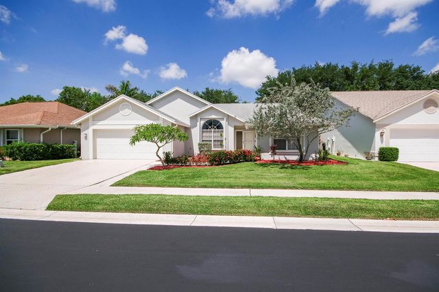 252 Moccasin Trail W, Jupiter, FL 33458