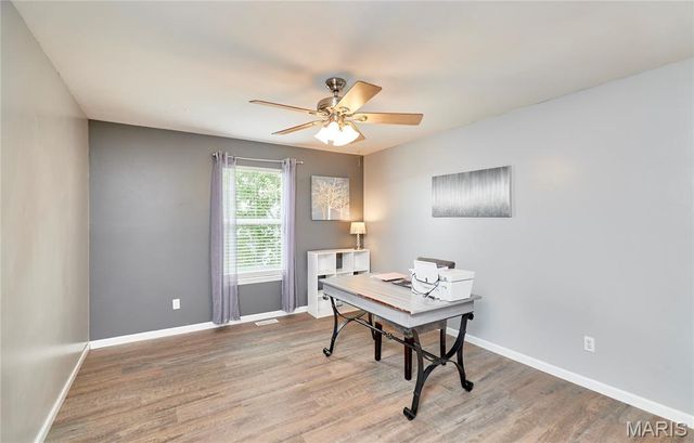 64 Old Chesapeake Drive, Wentzville, MO 63385