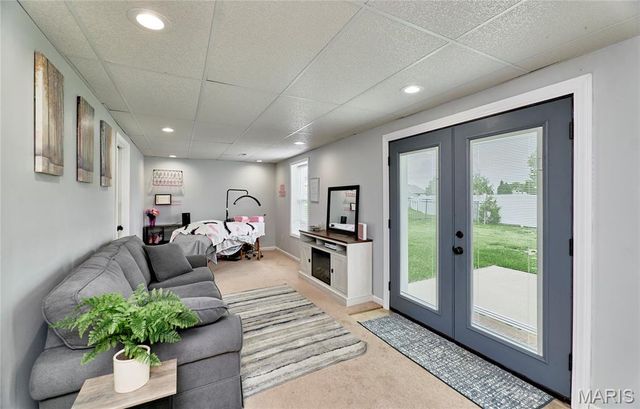 64 Old Chesapeake Drive, Wentzville, MO 63385