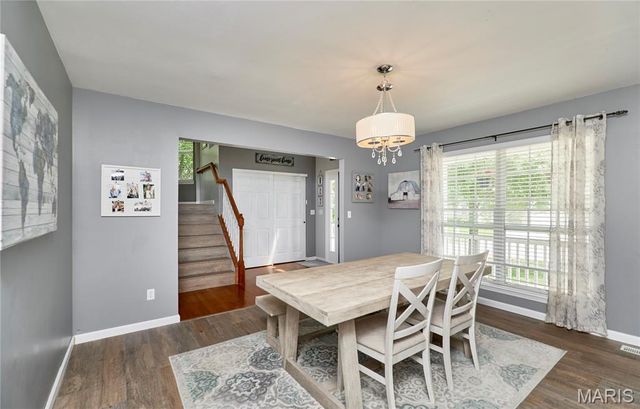 64 Old Chesapeake Drive, Wentzville, MO 63385