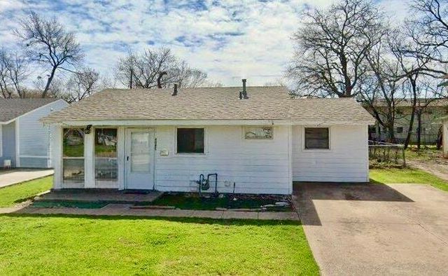 4042 Barksdale Court, Dallas, TX 75211