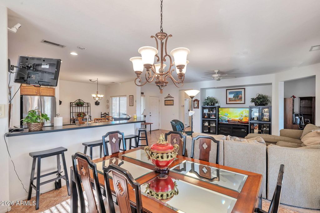 Image 12 of property listing at 15235 W PASADENA Drive, Surprise, AZ 85374