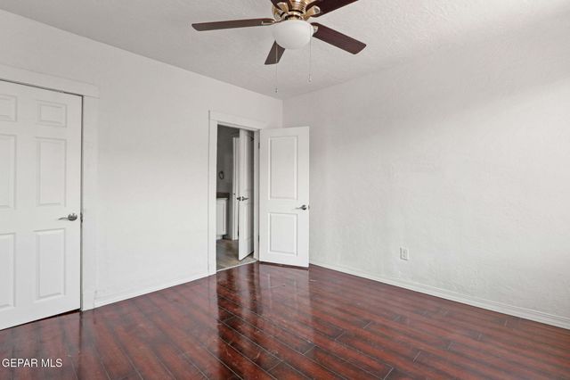 1116 N COPIA Street, El Paso, TX 79903